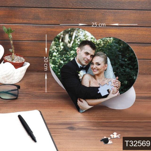 Kişiye Özel Fotoğraflı 81 parça Kalp Puzzle